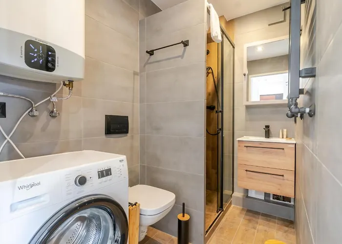 Heart Of #2 By Bookinghost Gliwice